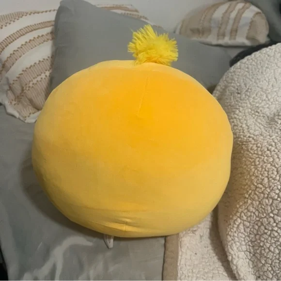 Zuru Snackles Series 2 "Sandy the Sloth" Plush holding a Dole Pineapple - Picture 2 of 4